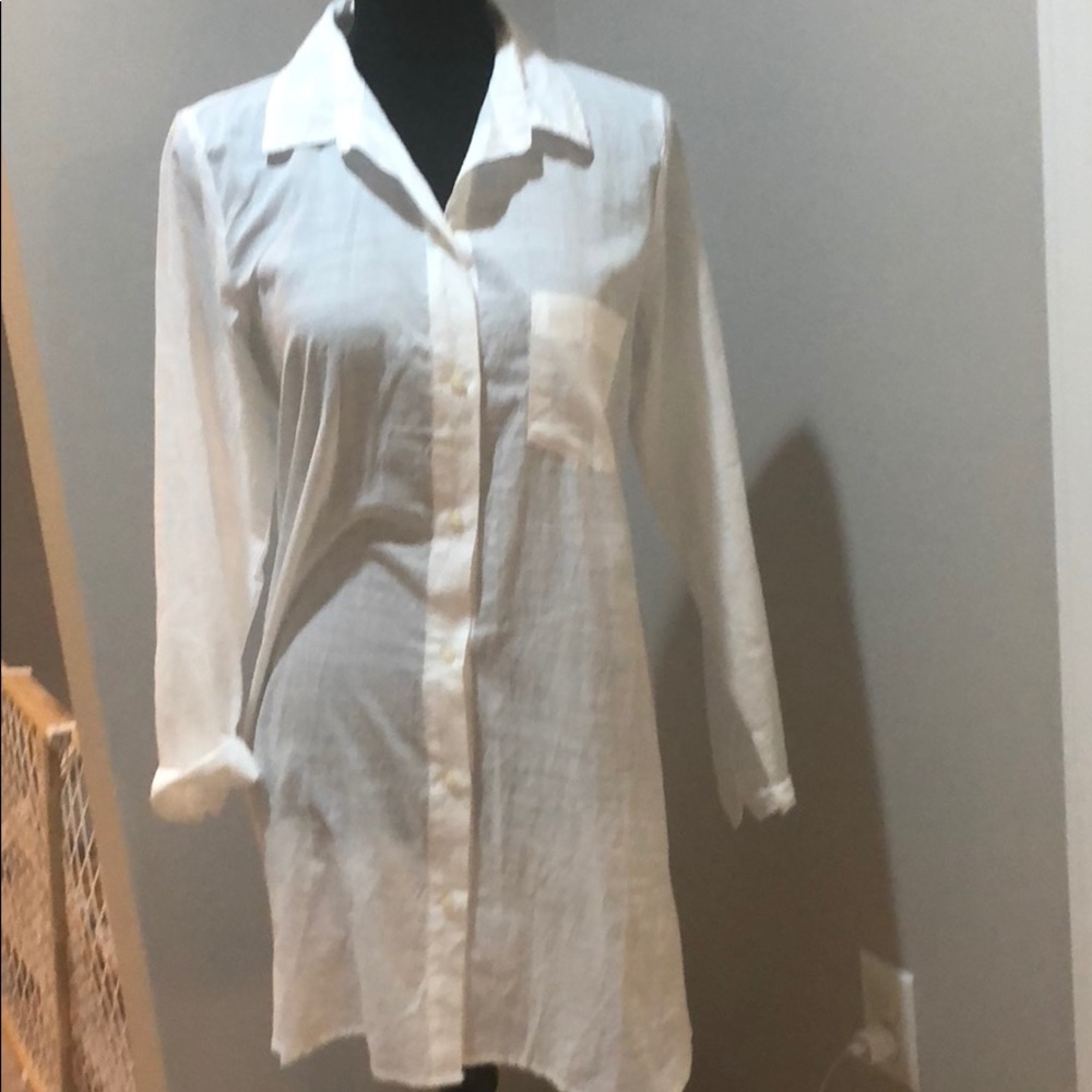 Gap white button down tunic/ shirt.